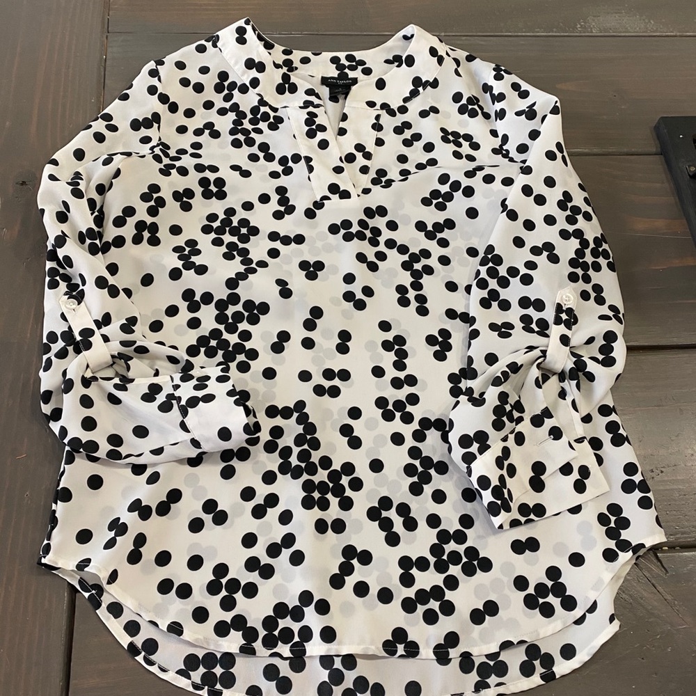 Black and White Ann Taylor Blouse
